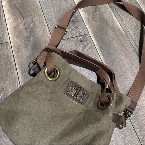 Zede Canvas Crossbody - Picture 3 of 9